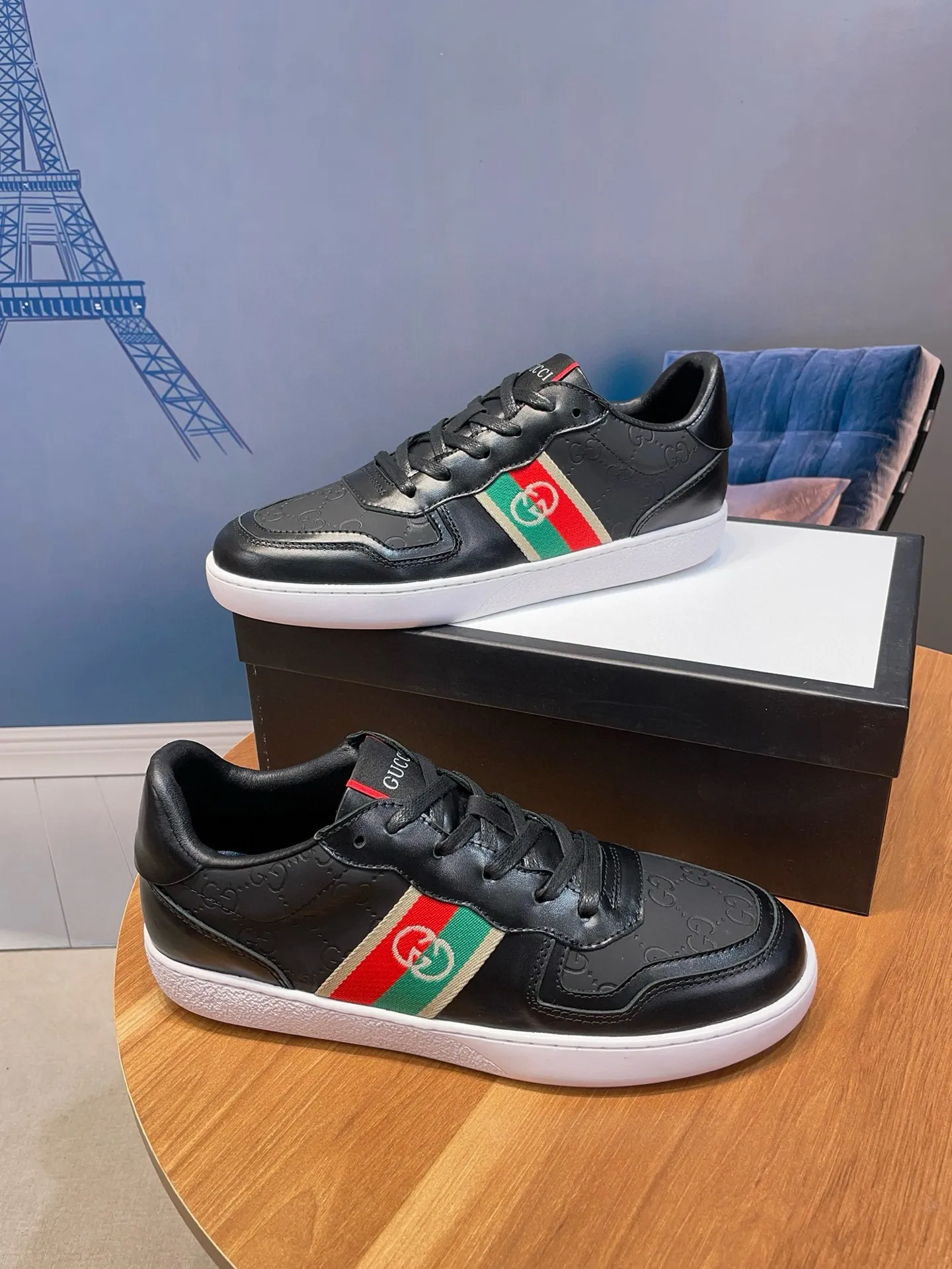 Men's clothing and shoes: 380💰New styles are here again! [Gucci Sports Men's Shoes] Gucci fashionable casual men's shoes🇨🇳Original 1:1 mold, new model debuts first💯Not high-profile but avant-garde, simple, low-key and fashionable, super versatile style🌿Made of original cowhide➕Sheepskin lining🎋The version is comfortable on the feet, first-class workmanship🍍Number: 38-44, customized 45